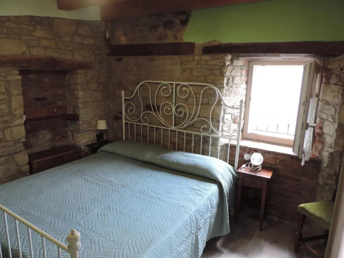 B&B La Rocchetta Dal Sroz San Benedetto Val di Sambro 0*,  Italia