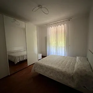 Aden Bed & Breakfast